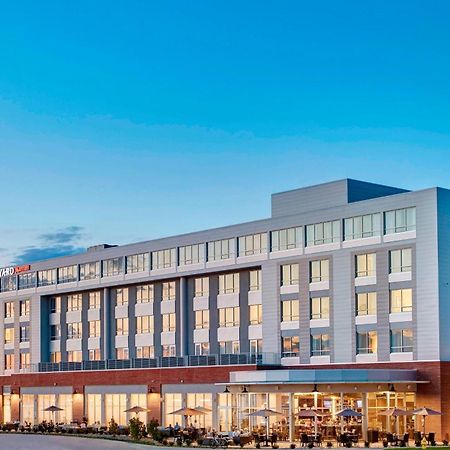 Courtyard By Marriott Erie Bayfront Hotel Екстериор снимка